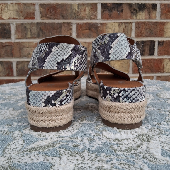 NEW 💕 SARTO By Franco Sarto Snakeskin Espadrille Sandals Sz.8 - Picture 5 of 12